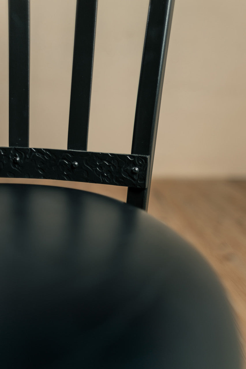 Urban Forge Bella Vista Stool