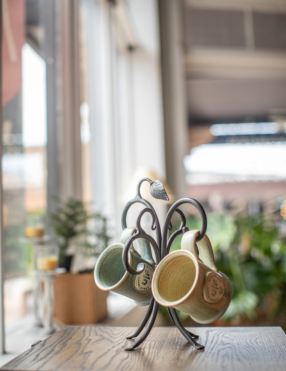 Urban Forge Sylamore Iron Mug Rack