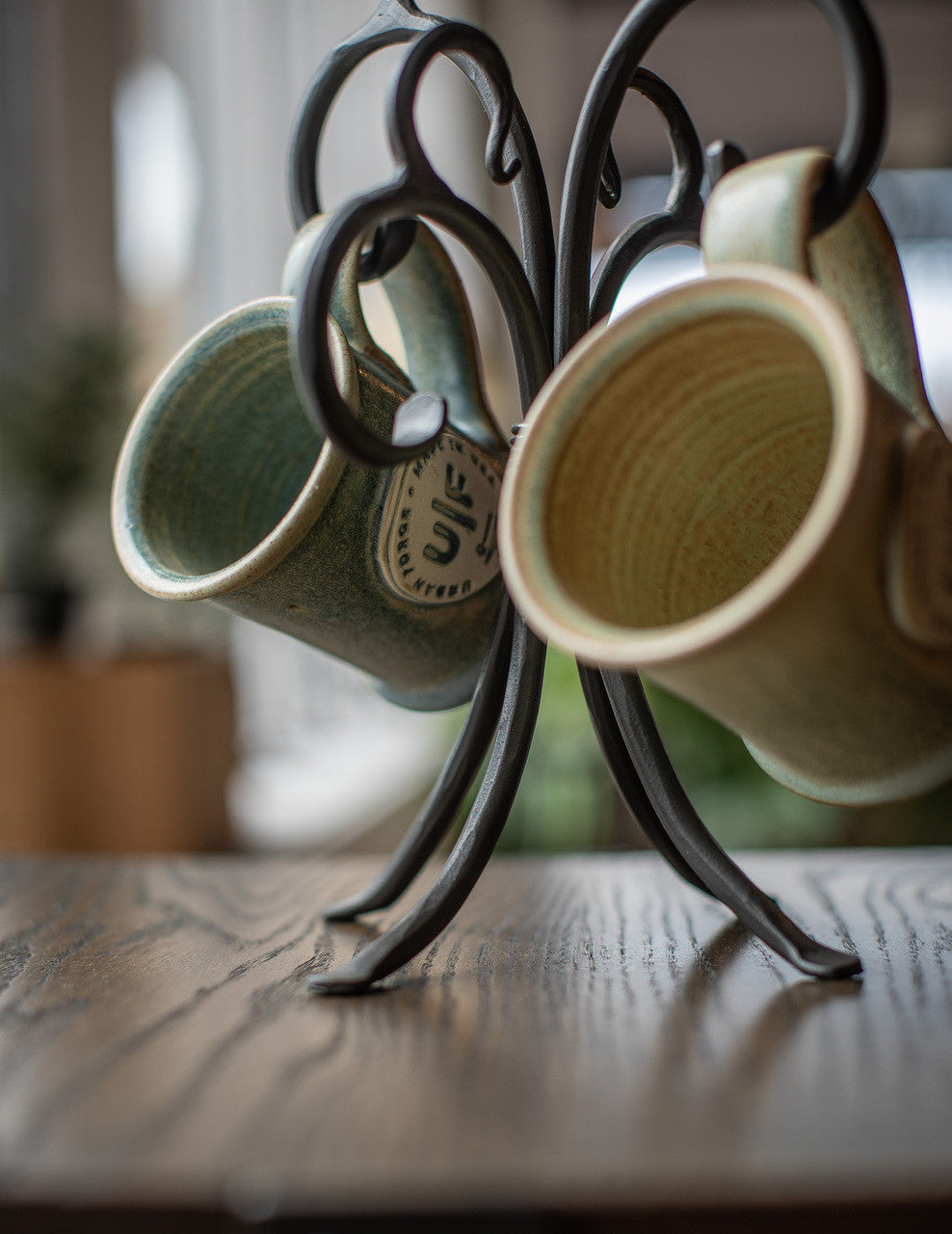 Urban Forge Sylamore Iron Mug Rack