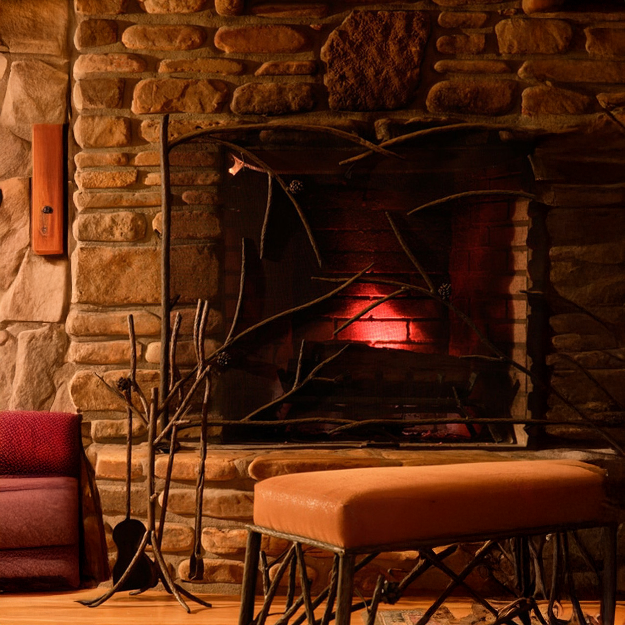 Urban Forge Evergreen Iron Single Panel Fire screen