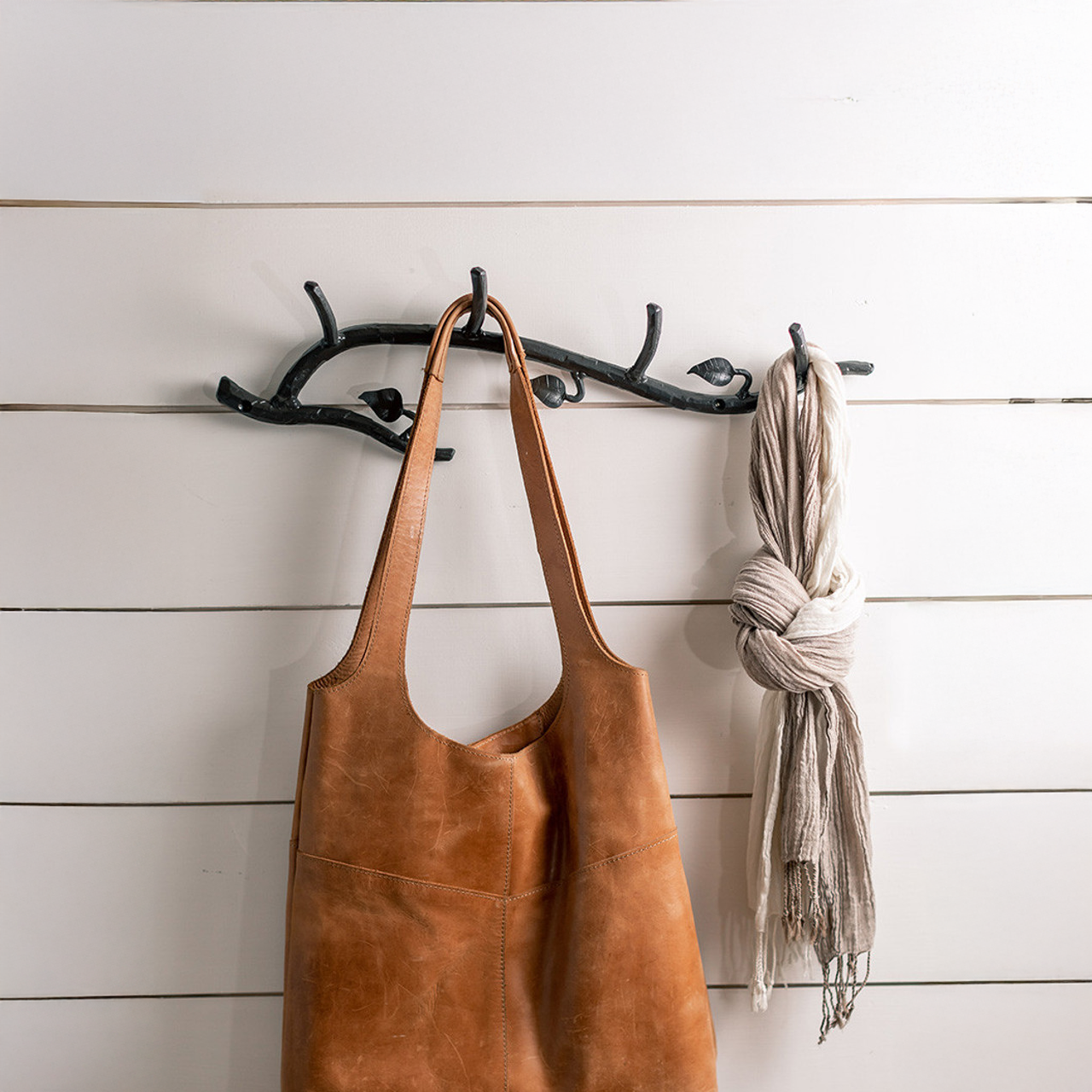 Urban Forge Sylamore Iron Wall Rack