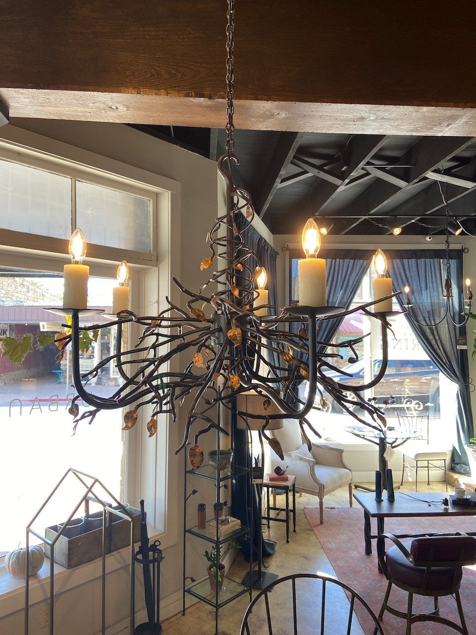 Urban Forge Violet Hill 5 Arm Chandelier