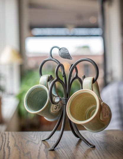 Urban Forge Sylamore Iron Mug Rack